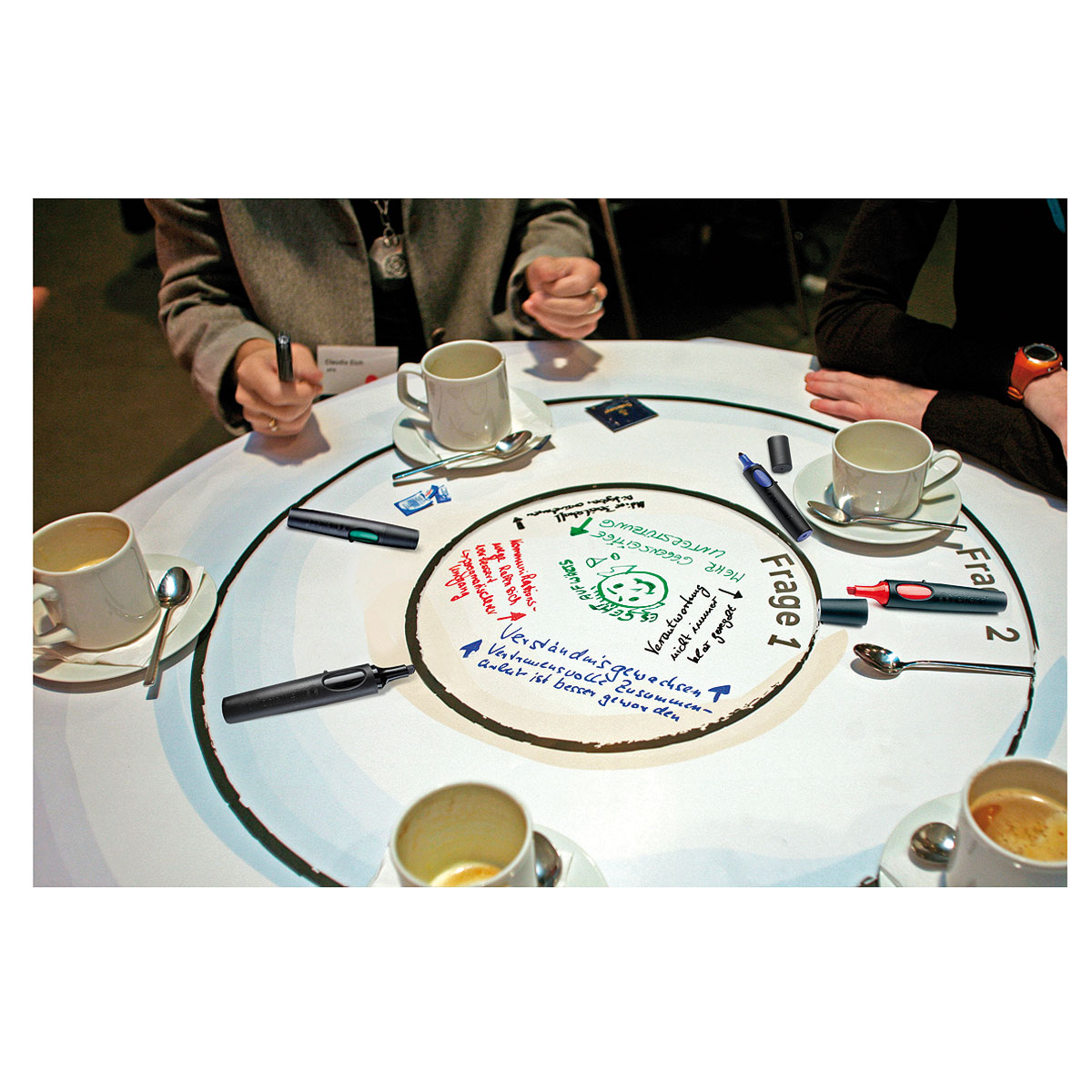 WorldCafé papírový ubrus 20ks